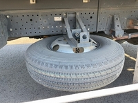 いすゞエルフアルミバン小型（2t・3t）[写真37]