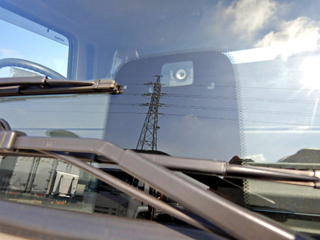 日野レンジャー平ボディ中型（4t）[写真15]