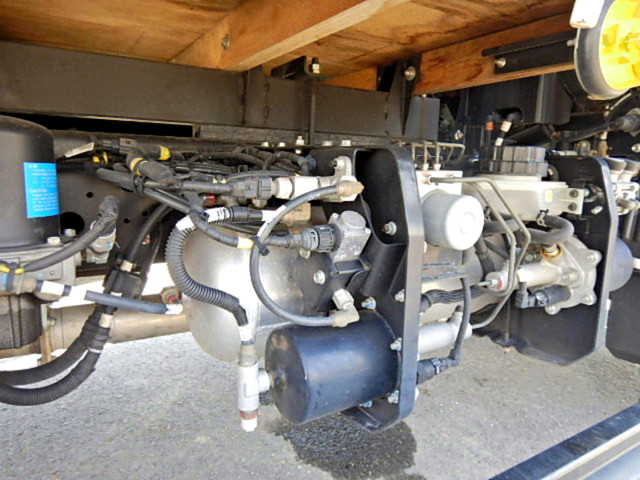 日野レンジャー平ボディ中型（4t）[写真23]