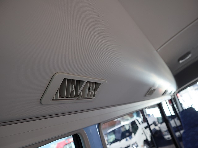 三菱ふそうローザマイクロバス[写真22]