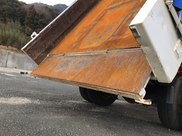 日野レンジャーダンプ中型（4t）[写真11]