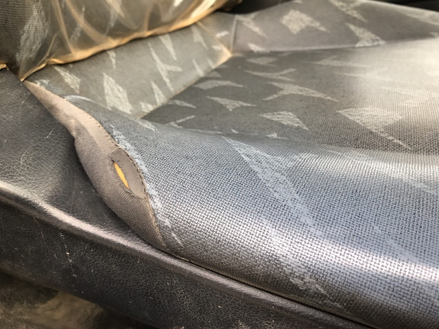 日野レンジャーダンプ中型（4t）[写真29]