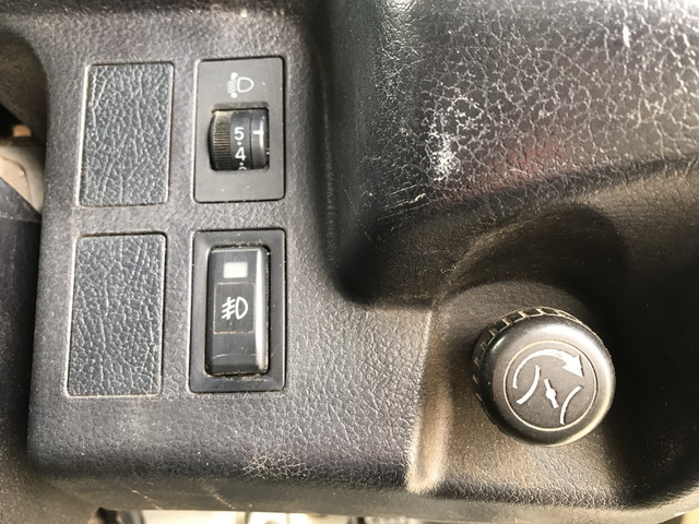 日野レンジャーダンプ中型（4t）[写真36]