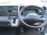 日産アトラス平ボディ小型（2t・3t）[写真09]