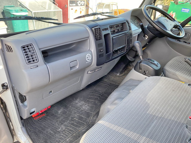 トヨタダイナ平ボディ小型（2t・3t）[写真29]
