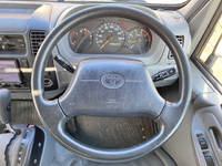 トヨタダイナ平ボディ小型（2t・3t）[写真35]