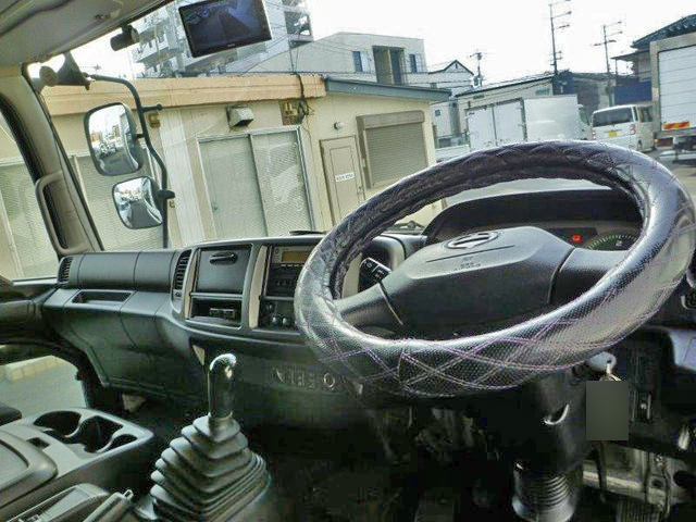 日野レンジャーアルミウイング中型（4t）[写真12]