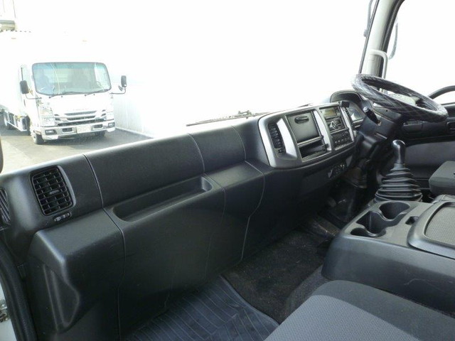 日野レンジャーアルミウイング中型（4t）[写真15]