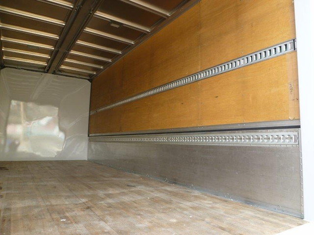 日野レンジャーアルミウイング中型（4t）[写真21]