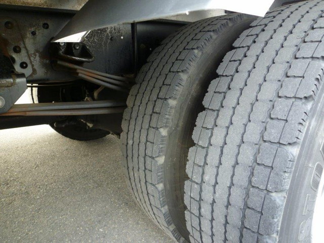 日野レンジャーアルミウイング中型（4t）[写真30]