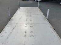 日野レンジャーアルミブロック中型（4t）[写真11]