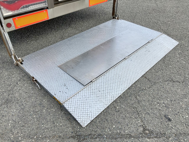 日野レンジャーアルミブロック中型（4t）[写真14]