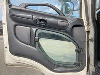 日野レンジャーアルミブロック中型（4t）[写真28]