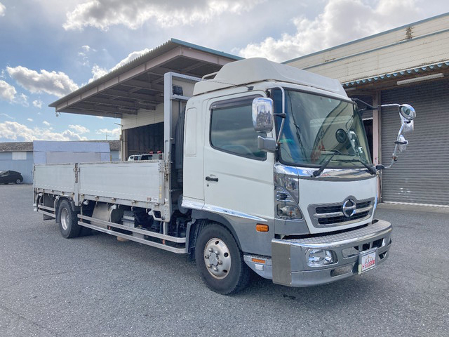 日野レンジャーアルミブロック中型（4t）[写真03]