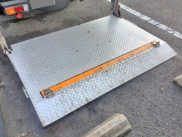 トヨタダイナアルミバン小型（2t・3t）[写真14]