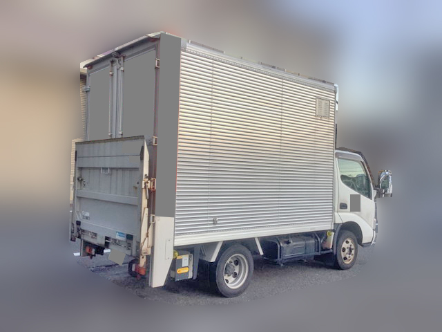 トヨタダイナアルミバン小型（2t・3t）[写真02]