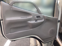 トヨタダイナアルミバン小型（2t・3t）[写真24]