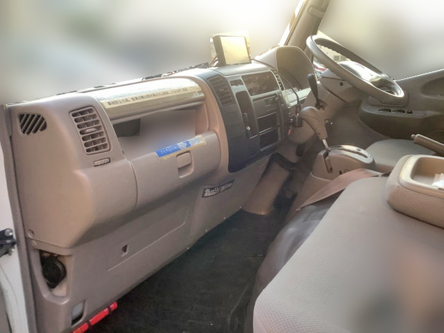 トヨタダイナアルミバン小型（2t・3t）[写真26]