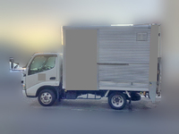 トヨタダイナアルミバン小型（2t・3t）[写真05]