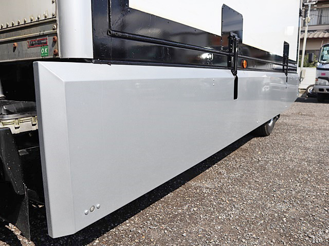 いすゞエルフイベントカー小型（2t・3t）[写真18]