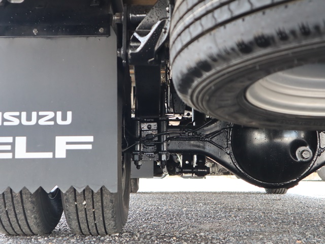 いすゞエルフイベントカー小型（2t・3t）[写真29]