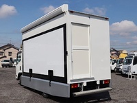 いすゞエルフイベントカー小型（2t・3t）[写真06]