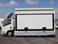 いすゞエルフイベントカー小型（2t・3t）[写真08]