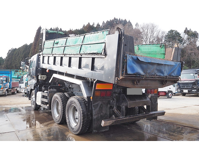 いすゞギガダンプ大型（10t）[写真02]