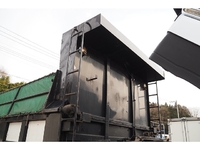 いすゞギガダンプ大型（10t）[写真28]