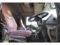 いすゞギガダンプ大型（10t）[写真33]