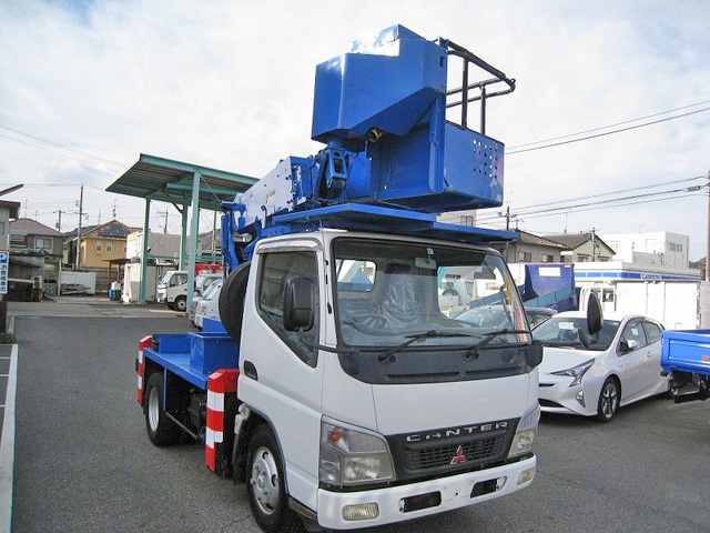 三菱ふそうキャンター高所作業車小型（2t・3t）[写真02]