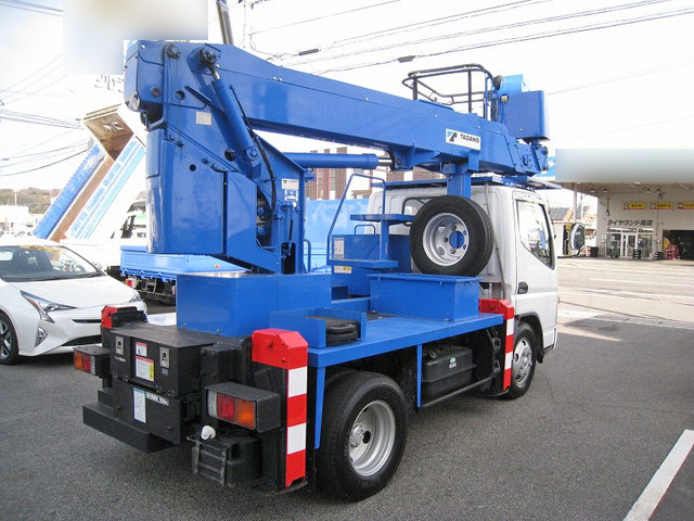 三菱ふそうキャンター高所作業車小型（2t・3t）[写真06]