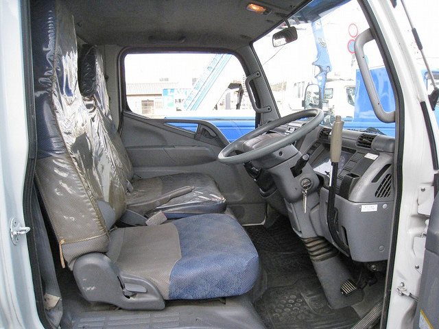 三菱ふそうキャンター高所作業車小型（2t・3t）[写真07]