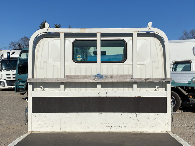 トヨタダイナ平ボディ小型（2t・3t）[写真11]