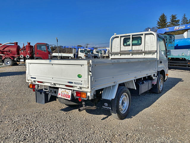 トヨタダイナ平ボディ小型（2t・3t）[写真02]