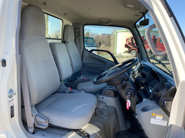 トヨタダイナ平ボディ小型（2t・3t）[写真25]