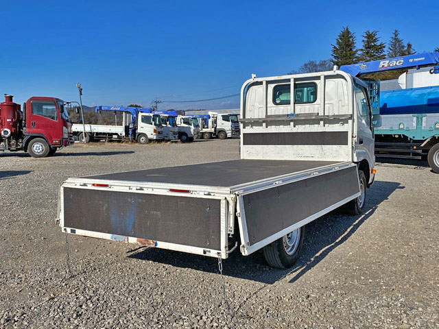 トヨタダイナ平ボディ小型（2t・3t）[写真03]