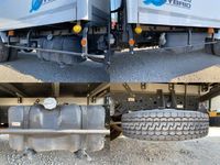 いすゞエルフ冷凍車（冷蔵車）小型（2t・3t）[写真18]