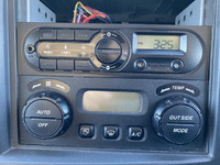 いすゞエルフ冷凍車（冷蔵車）小型（2t・3t）[写真32]