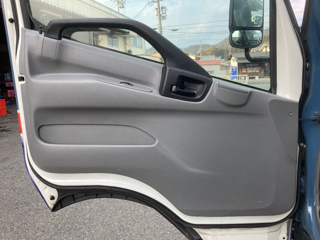 トヨタダイナ冷凍車（冷蔵車）小型（2t・3t）[写真25]