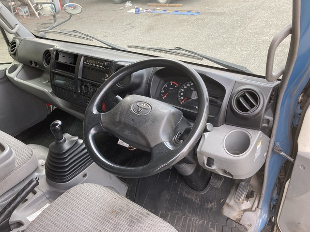 トヨタダイナ冷凍車（冷蔵車）小型（2t・3t）[写真28]