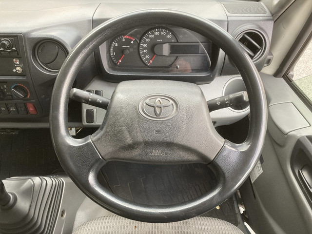 トヨタダイナ冷凍車（冷蔵車）小型（2t・3t）[写真30]