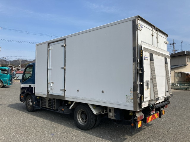 トヨタダイナ冷凍車（冷蔵車）小型（2t・3t）[写真04]