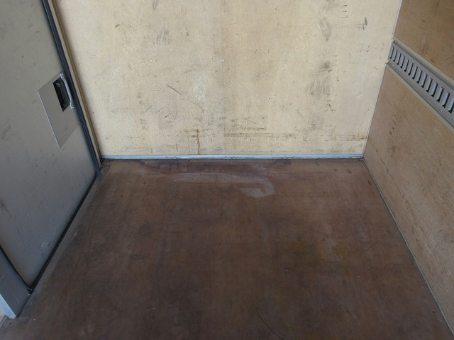 トヨタダイナアルミバン小型（2t・3t）[写真10]