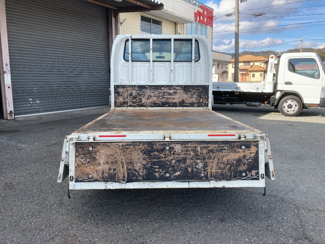 いすゞエルフダブルキャブ（Wキャブ）小型（2t・3t）[写真09]