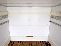 日野デュトロパネルバン小型（2t・3t）[写真13]