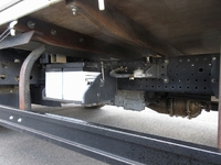 いすゞエルフ幌ウイング小型（2t・3t）[写真17]