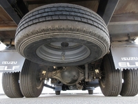 いすゞエルフ幌ウイング小型（2t・3t）[写真20]