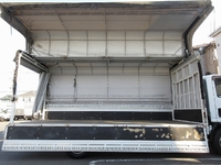 いすゞエルフ幌ウイング小型（2t・3t）[写真07]