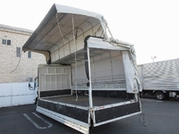 いすゞエルフ幌ウイング小型（2t・3t）[写真08]